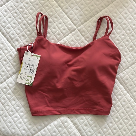 Halara In My Feels Double Straps Backless Twisted Workout Cropped Tank Top - Picture 4 of 8